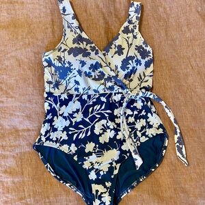 EUC Calia Swimsuit.